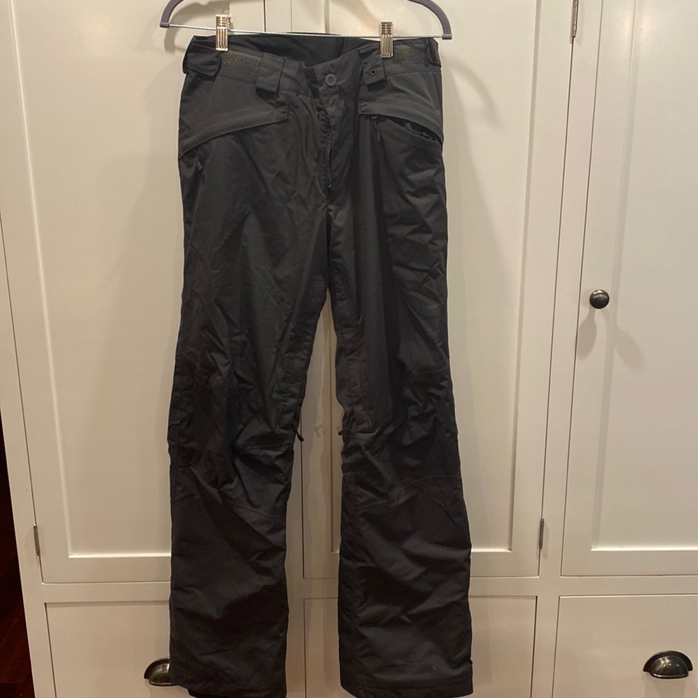 Mens Mountain Hardwear Ski/Snowboard pants, size Small